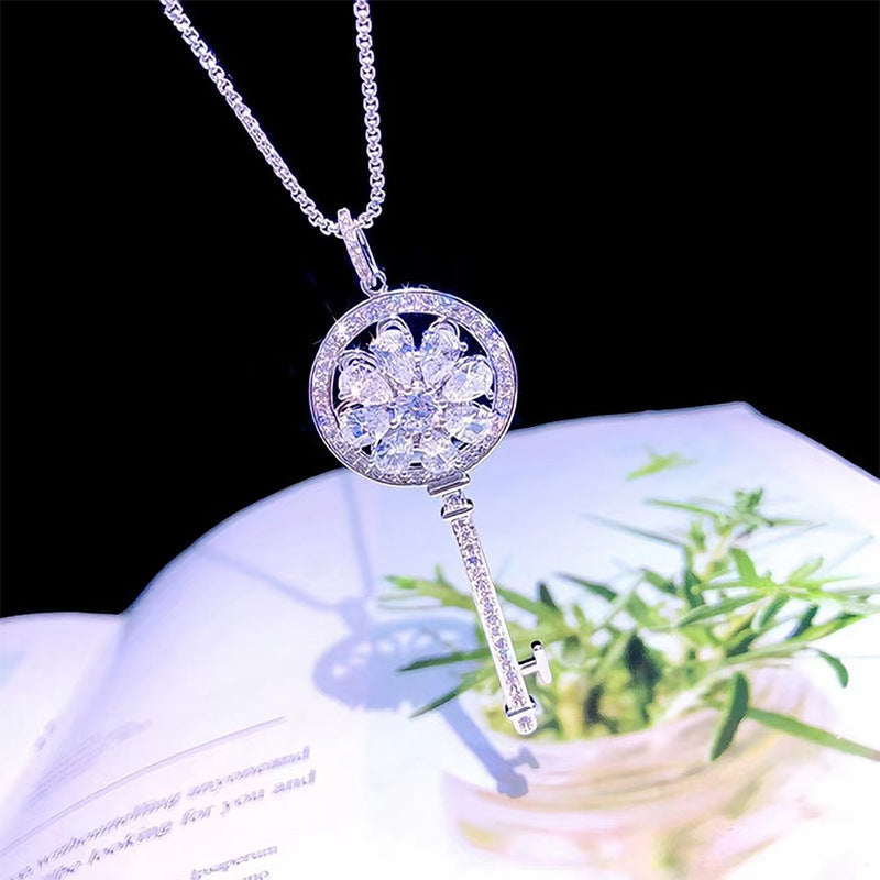New Happiness Door Key Rotatable Pendant Clavicle Chain Titanium Steel Necklace Women's Non-fading Jewelry