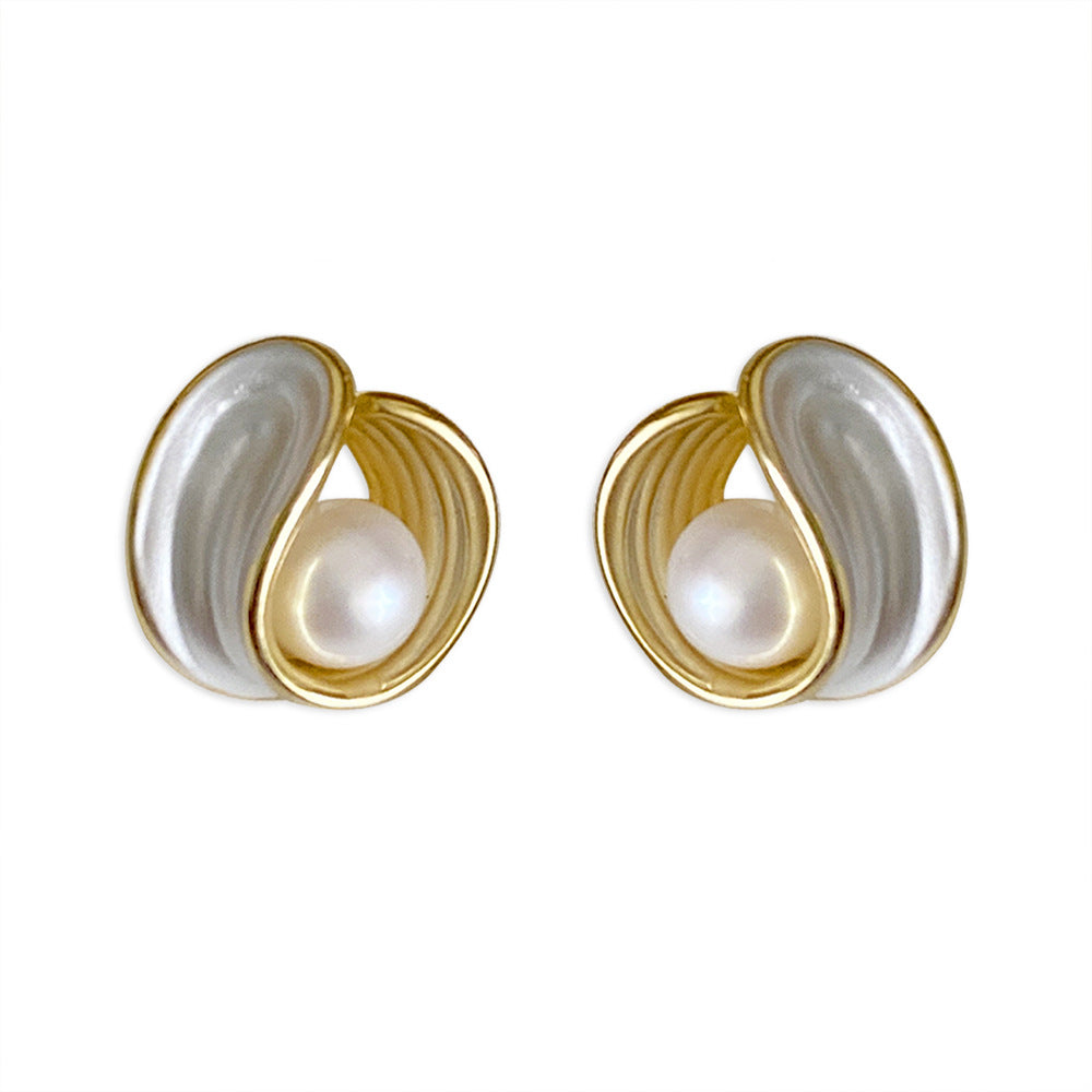Natural Fresh water pearl French retro style earrings Morandi high-grade gray drop oil temperament silver needle earrings jewelry female
