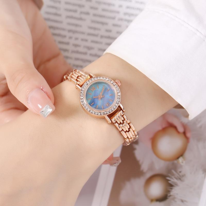 Natural Mother-of-pearl hot selling small gold watch women's exquisite small dial light luxury watch mother-of-pearl dial