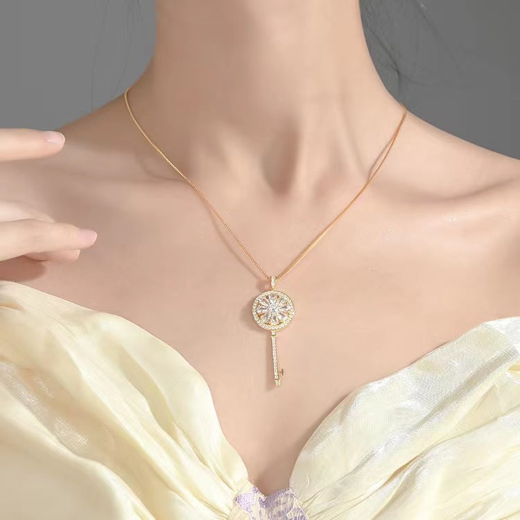 New Happiness Door Key Rotatable Pendant Clavicle Chain Titanium Steel Necklace Women's Non-fading Jewelry