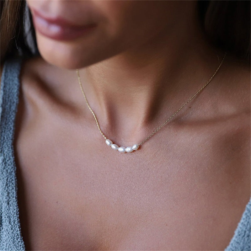 Natural Freshwater Pearl Stainless Steel Necklace Women's Gold Plated Collarbone Necklace Freshwater Pearl Necklace